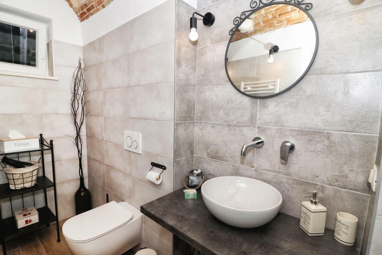 Cozy Apartment Mari Ровинь Экстерьер фото